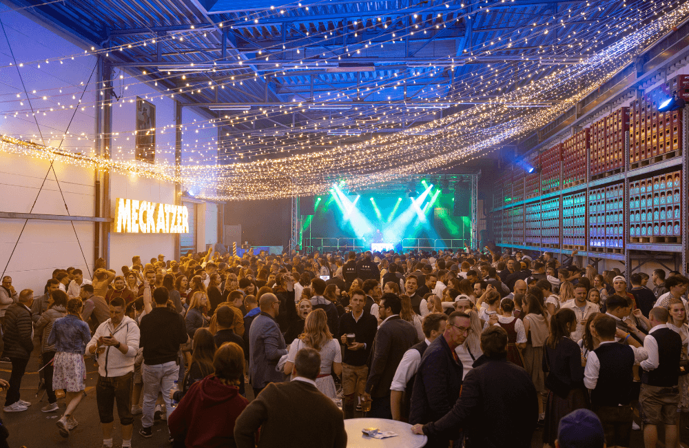 Meckatzer Weiss-Goldenes Frühlingsfest 2025: Partyabend in der Ladestraße