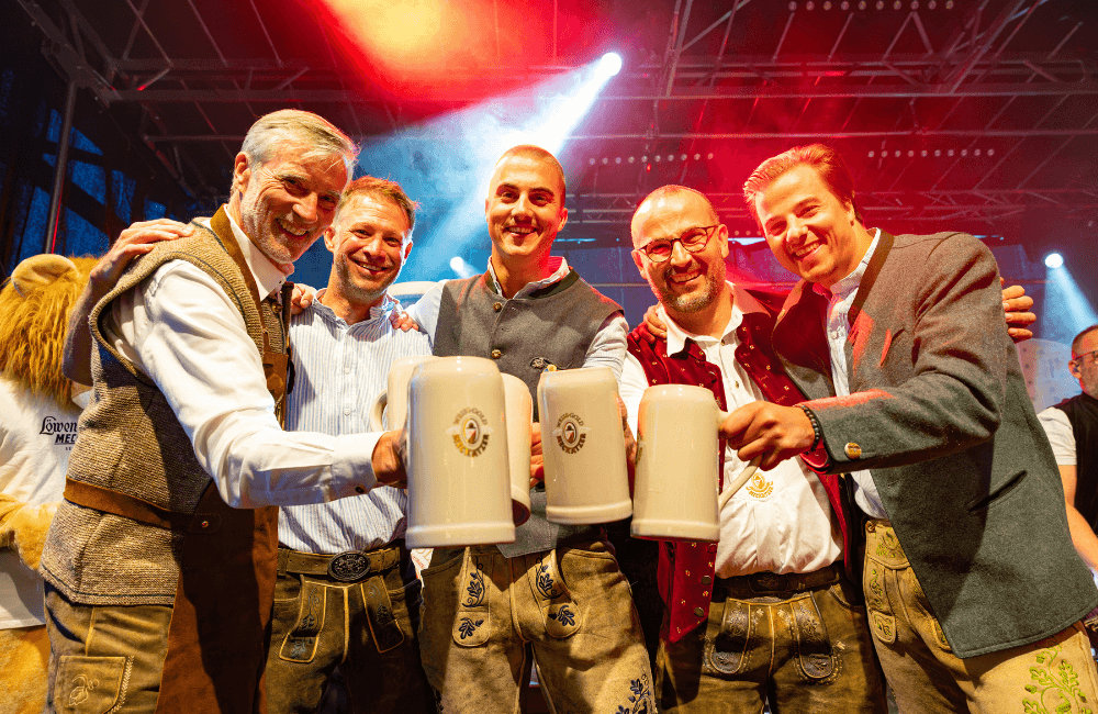Meckatzer Weiss-Goldenes Frühlingsfest 2025: Fassanstich mit Brauerei-Chef und Braumeistern